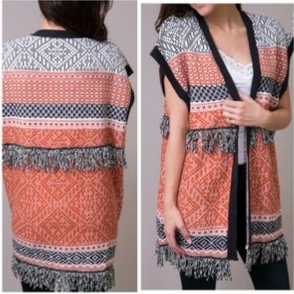 Boho Fringe Cardigan Poncho Vibes Cozy Fall Winter Lagenlook Fringe Large - Picture 3 of 11
